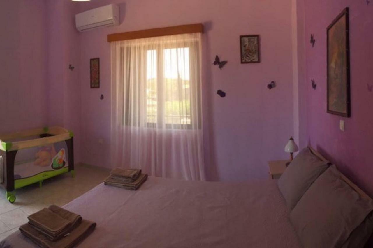 Big Family House In Mesochoria Village Ngoại thất bức ảnh